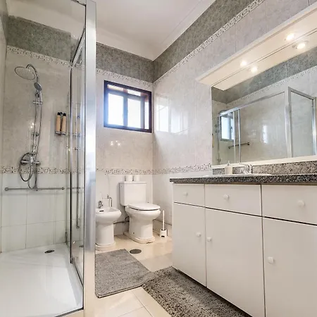 Casa Quixote Matosinhos فندق مبيت وإفطار